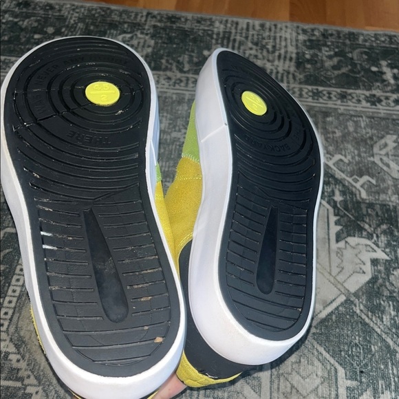 Jordan men’s Dear 90’s Yellow and Green suede Sneakers size 12 - Picture 9 of 9